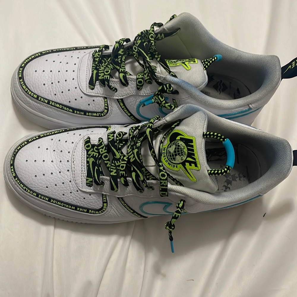 AIR FORCE 1 WORLDWIDE🔥🔥  STEAL